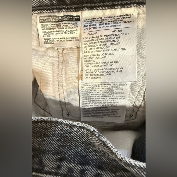 Levi's 501 Jeans Men's 34x32 Black Straight‎ Dark Button Fly Mid Rise Denim. - Picture 7 of 9